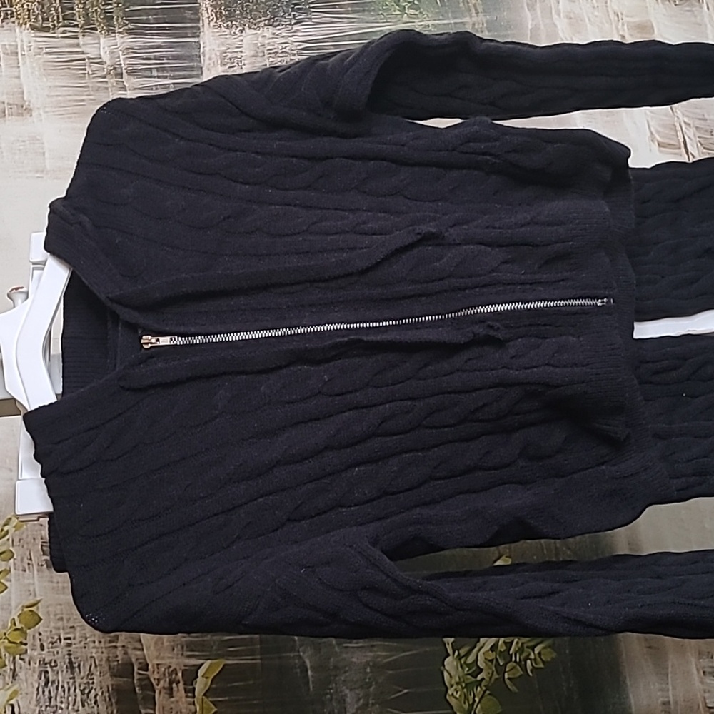 New! Womens Medium Black Cable Knit Cropped Hoodie and Pants Set - Picture 2 of 9